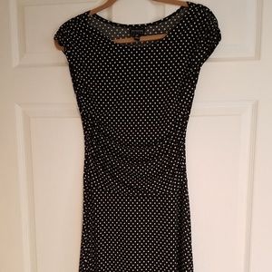 En Focus Black with white polka dots